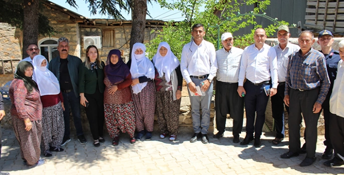 Ağın Kaymakamı Yılmaz köy ziyaretlerinde bulundu