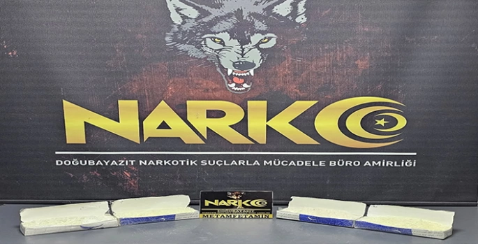 Ağrı'da sigara kartonlarında 3 kilo 320 gram sentetik uyuşturucu ele geçirildi
