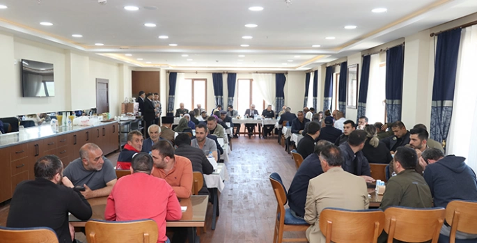 Ardahan'da şehit yakınları ve gaziler yöresel yemek sofrasında buluştu