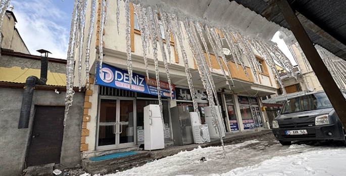 Ardahan Göle'de termometreler gece eksi 20'yi gösterdi
