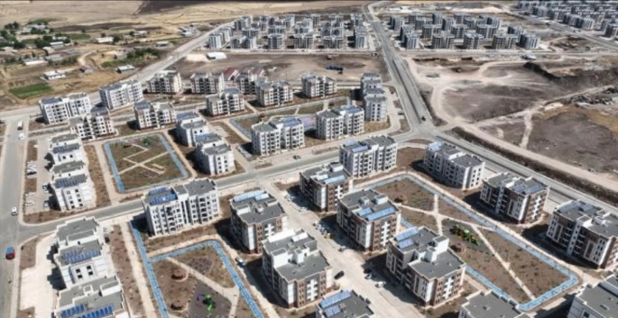 Bakan Şimşek, Bakan Kurum’un 500 bin sosyal konut üretme planını açıkladı
