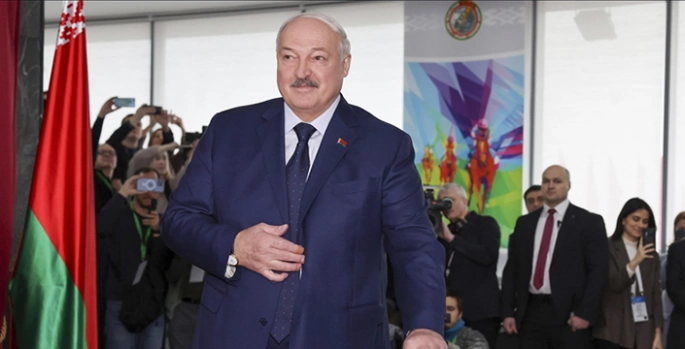 Belarus'ta cumhurbaşkanı seçiminin galibi yeniden Lukaşenko oldu
