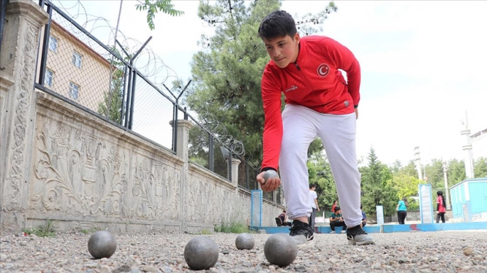 Bölgedeki çocuklara örnek oldu: Boccede 3 yılda 8 madalya kazandı