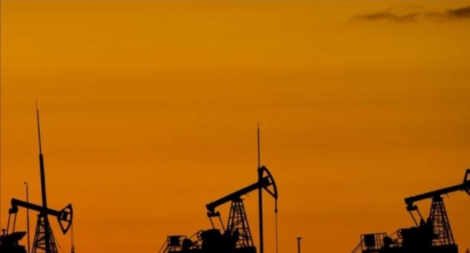 Brent petrolün varili 69,25 dolardan işlem görüyor