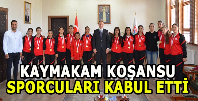 Bulanık Kaymakamı Koşansu sporcularla bir ara geldi
