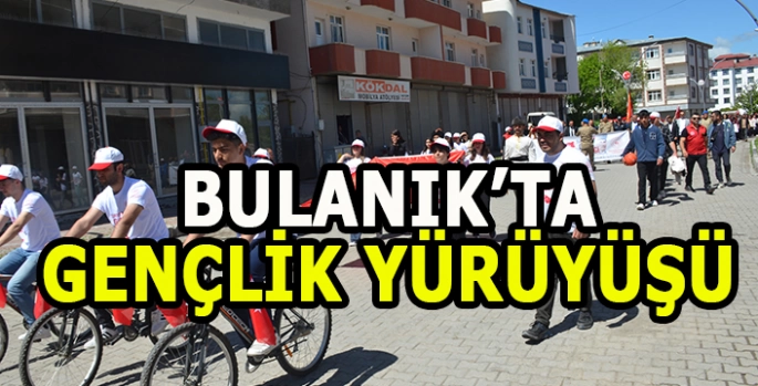 Bulanık'ta Gençlik Yürüyüşü düzenlendi