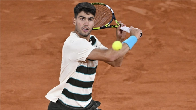 Carlos Alcaraz, Fransa Açık'ta yarı finale yükseldi