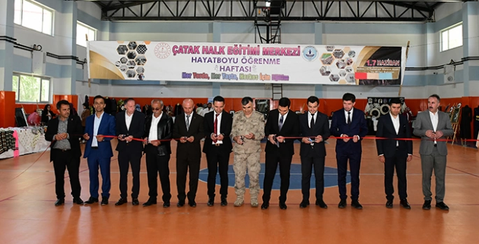 Çatak'ta Hayat Boyu Öğrenme Haftası etkinliği yapıldı
