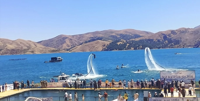 Elazığ'da 5. Keban Su ve Balık Festivali devam ediyor