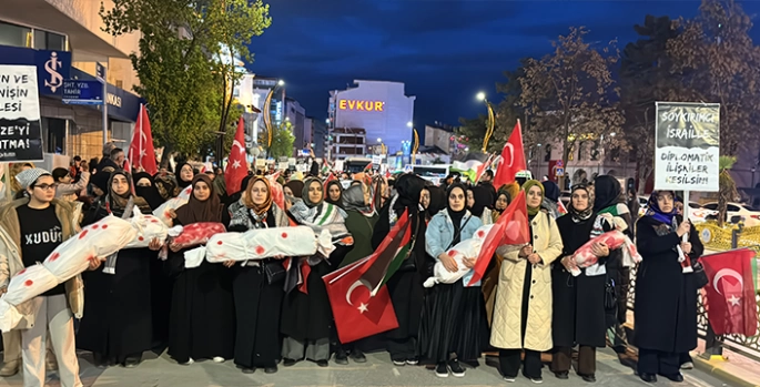 Elazığ'da Filistin'e destek yürüyüşü yapıldı