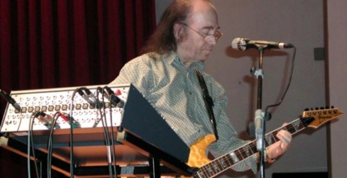 Erkin Koray hayatını kaybetti