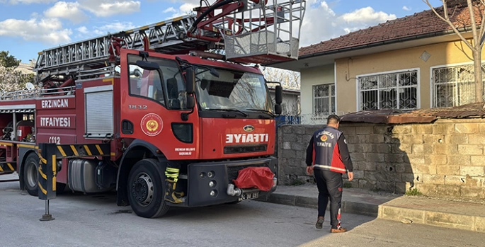 Erzincan'da müstakil evde  yangın
