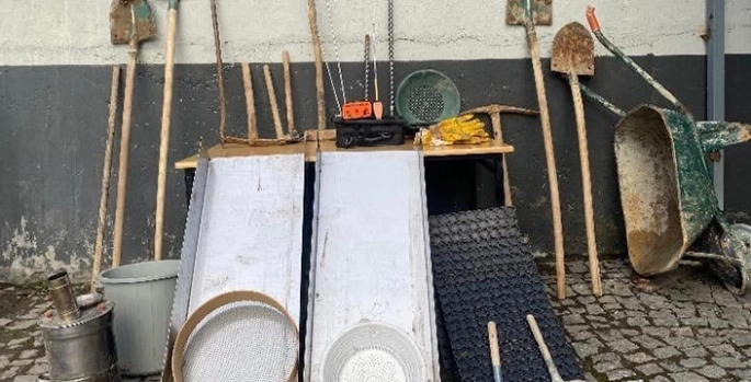 Erzurum'da izinsiz kazı yapan 4 şüpheli yakalandı