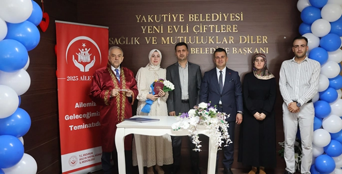 Erzurum'un plaka koduna atıfla 5.5.2025’te 25 nikah kıyıldı