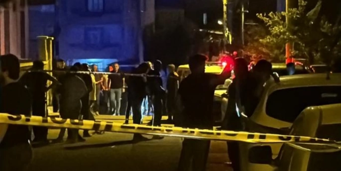 Halaya davetsiz girdi, kına gecesi karıştı: 15 yaralı