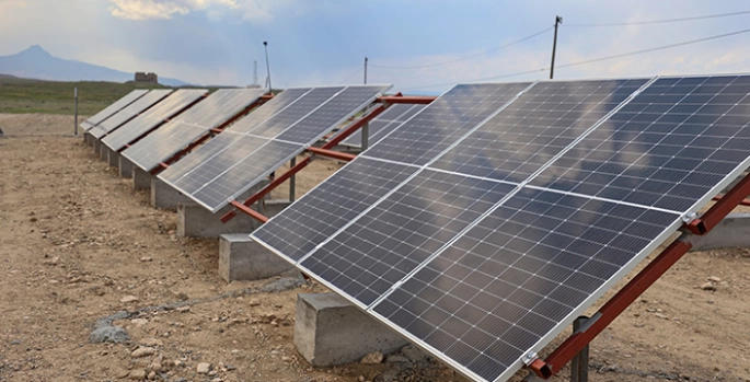 Iğdır'da kurulan GES ile asfalt tesisinin elektrik ihtiyacı karşılanıyor