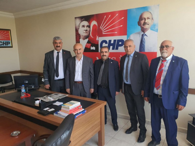 İYİ Parti'den CHP'ye ziyaret