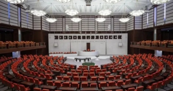 Çalışan emekli ve Çiftçilere ödenecek 5 bin TL ikramiye önergesi kabul edildi!