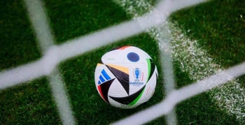 UEFA EURO 2024'ün resmi maç topunu tanıttı