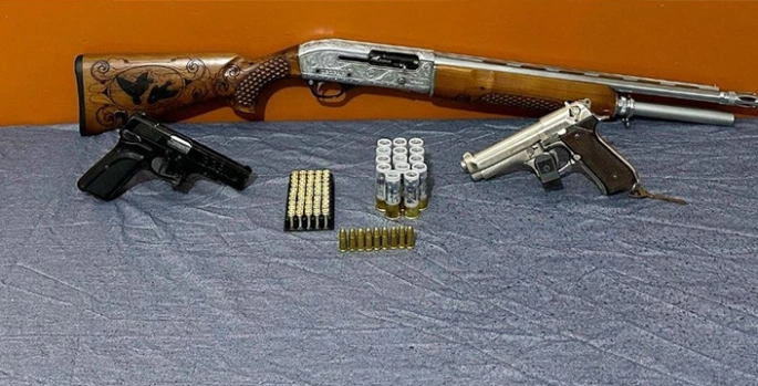 Kars'ta yasa dışı silah ticareti yaptığı iddia edilen şüpheli yakalandı