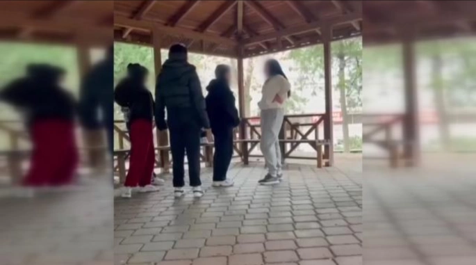 Kız öğrenciyi darp ederek videoya alan 4 öğrenci tutuklandı