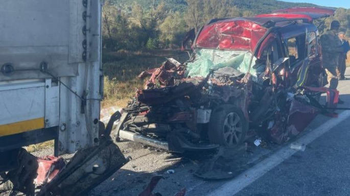 Kızlarını yurda yerleştirmeye giden aileden kurtulan olmadı