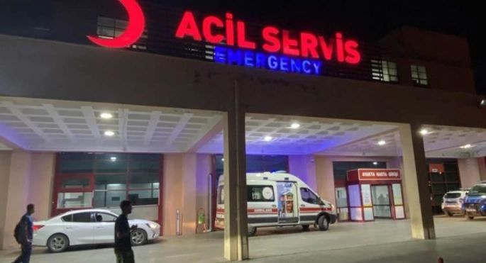Komşu aileler arasında kavga: 2'si ağır 7 yaralı