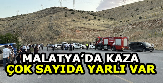 Malatya'da iki otomobilin çarpıştığı kazada 11 kişi yaralandı