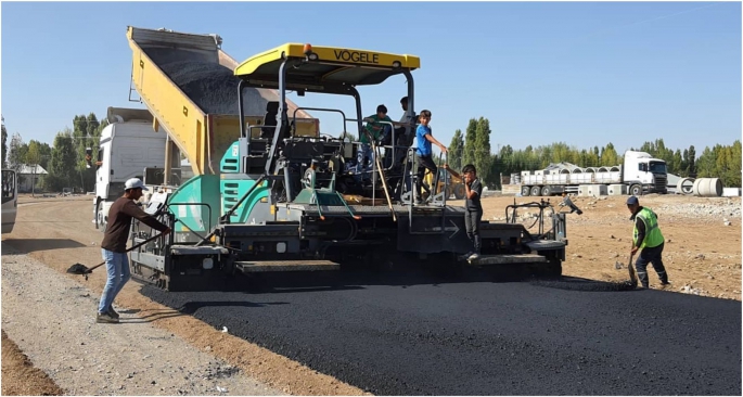 Malazgirt Belediyesin BSK’lı asfalt çalışmaları 