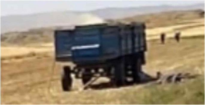 Malazgirt’te gübre yüklü römork kayıplara karıştı!