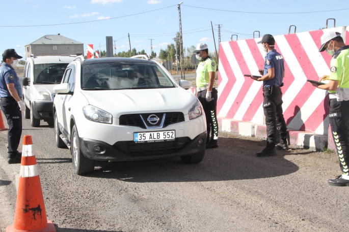 Malazgirt’te Maske Denetimi Yapıldı