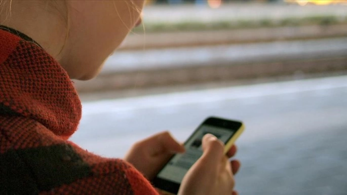 Okullarda cep telefonu yasağı yürürlüğe giriyor