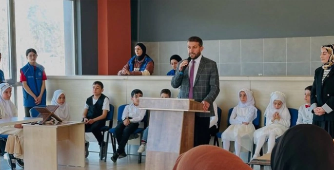 Patnos’ta Kur’an-ı Kerim'i okumaya başlayan öğrenciler için program düzenlendi