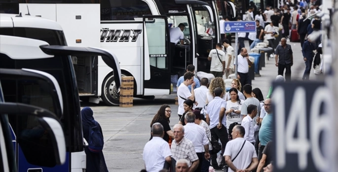 Ramazan Bayramı tatilinde 3,5 milyon kişinin otobüslerle seyahat etmesi bekleniyor