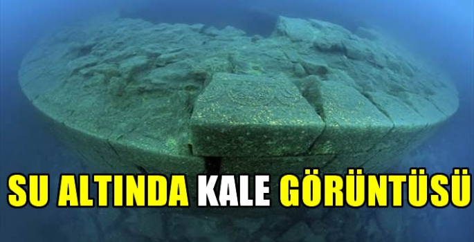 Su altında kale görüntüsü…