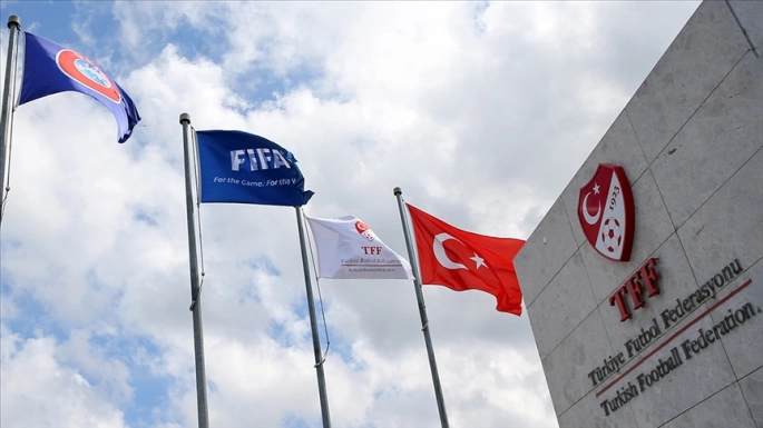 Süper Lig'den 8 kulüp PFDK'ye sevk edildi