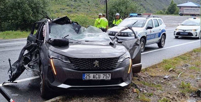 Bayrama gelen Ağrılı aile kaza yaptı: ölü ve yaralılar var