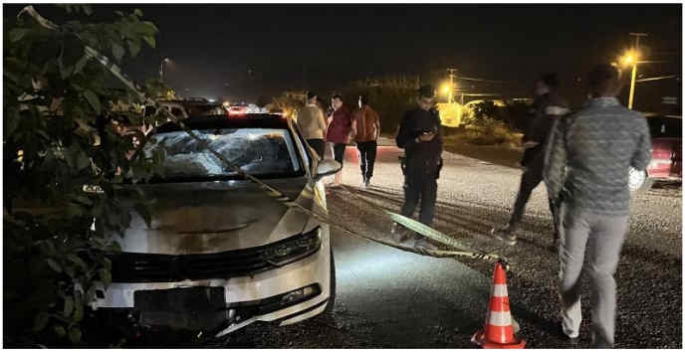 Trafik kazasında 1 kişi hayatını kaybetti 4 kişi yaralandı