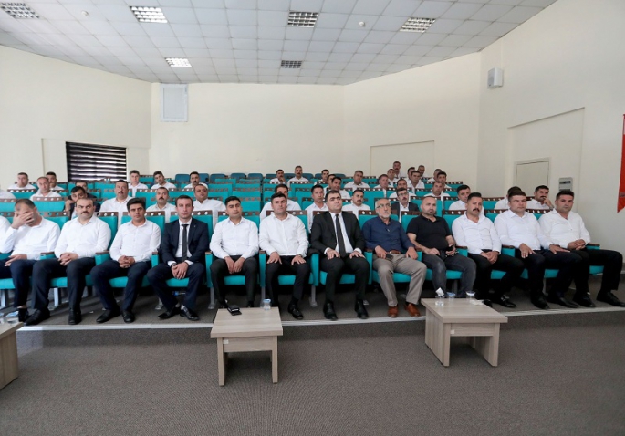 Van Büyükşehir Belediyesi'nden otobüs şoförlerine iş sağlığı ve güvenliği eğitimi