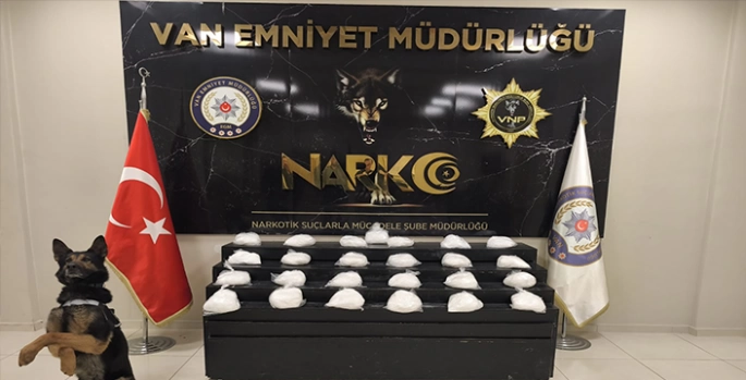 Van'da 25 kilo 200 gram uyuşturucu ele geçirildi