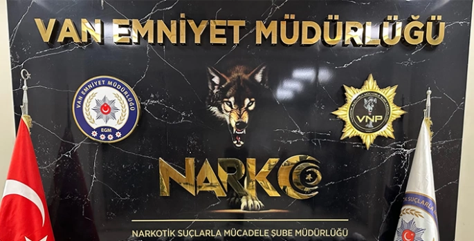 Van'da 8 kilo 700 gram sentetik uyuşturucu ele geçirildi