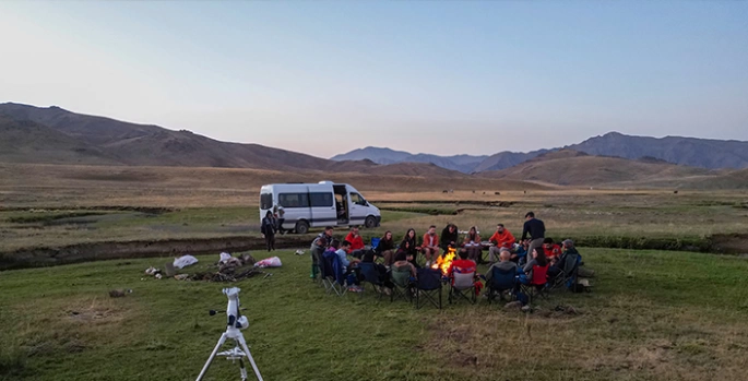 Van'da astronomi meraklıları meteor yağmurunu izlemek için Alandeşt Yaylası'nda buluştu