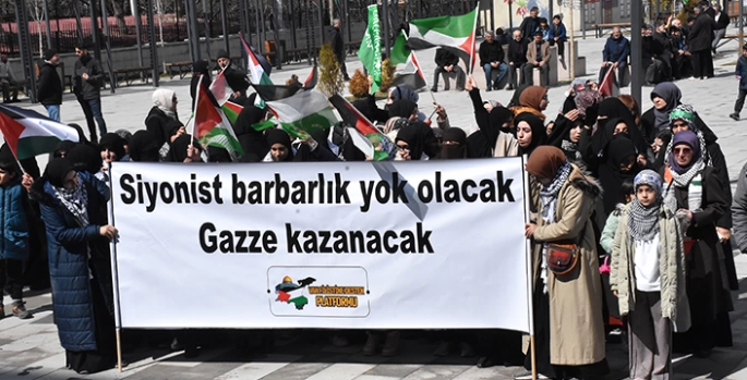 Van'da İsrail'in Gazze'ye yönelik saldırıları protesto edildi
