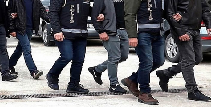 Van'da terör soruşturmaları kapsamında 13 şüpheli yakalandı