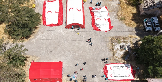 Van Gölü'nde arama kurtarma tatbikatı gerçekleştirildi