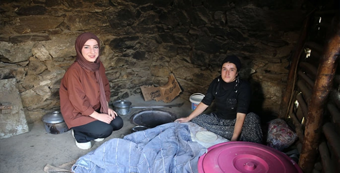 Yeni seçilen kadın muhtar, köyüne hizmet için kolları sıvadı